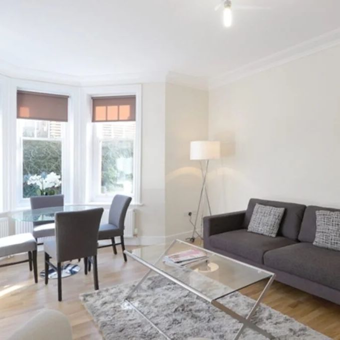 ONE BEDROOM FLAT HAMMERSMITH - Photo 1