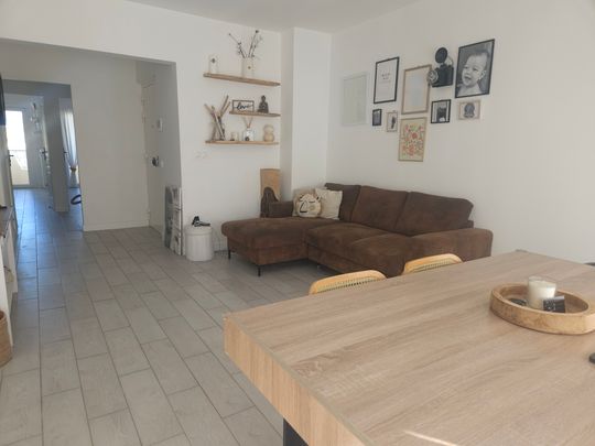 Location Appartement 3 pièces Meublé 70m² - Photo 1