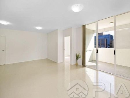 3 Bedroom Apartment In Parramatta CBD - Photo 3