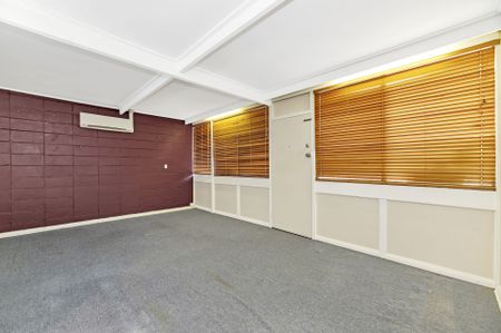 1/126 Henderson Road, Queanbeyan - Photo 5