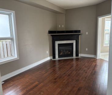 For Lease - 98 Joseph Crescent, Barrie, Ontario - Photo 6