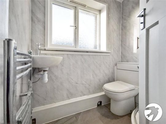 2 bedroom semi-detached house to rent - Photo 1