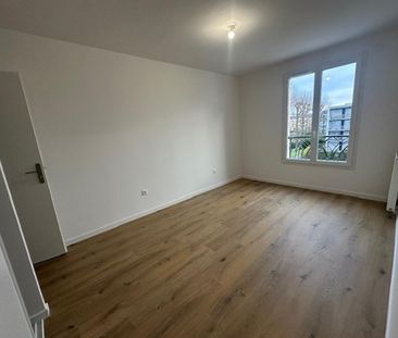 location Appartement T2 DE 40.49m² À PLAISIR - Photo 1