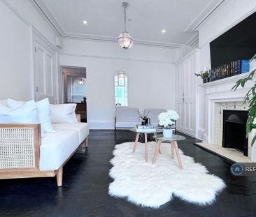 2 bedroom maisonette to rent - Photo 2