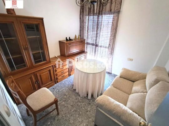 Piso en alquiler en Colón - Foto 1