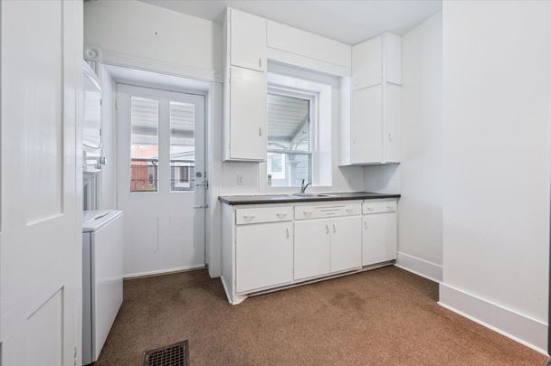 For Lease - 129 Metcalfe Street Unit# B, Centre Wellington, Ontario - Photo 1