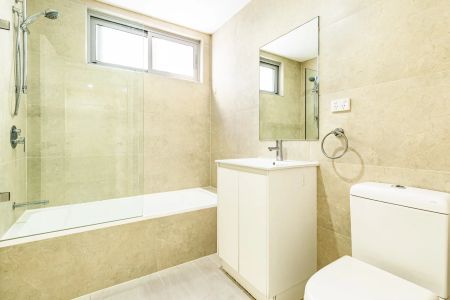 Boutique Complex | Two Bedroom Apartment in Prime Location - Photo 5