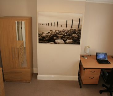 3 Bed Terraced House, Queensland Ave, CV5 - Photo 5
