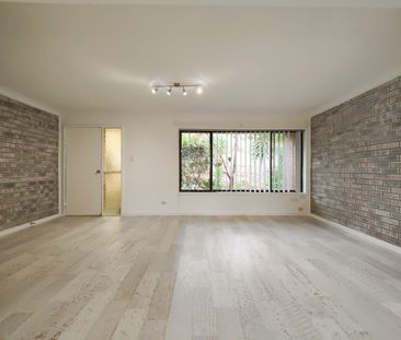 Two-storey Townhouse - Photo 1