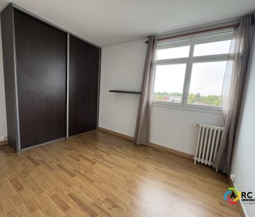 Appartement SAINT JEAN DE LA RUELLE - Photo 4