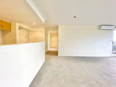 302/25 Bellevue Street, Newcastle West - Photo 4