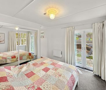 Light-Filled Four Bedroom Home - Photo 4
