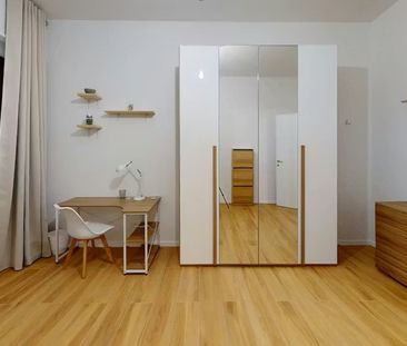 Via Fossolo, Bologna, Emilia-Romagna 40138 - Photo 4