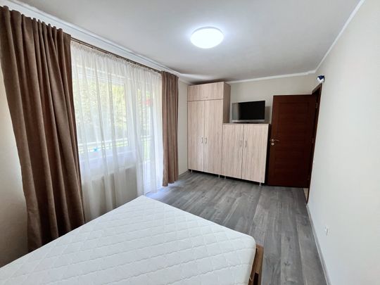 Apartament 3 camere renovat complet cu garaj Valea Garboului - Photo 1