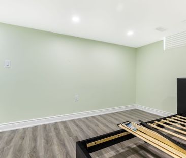 For Lease - 40 Donald Stewart Road, Brampton, Ontario - Photo 2