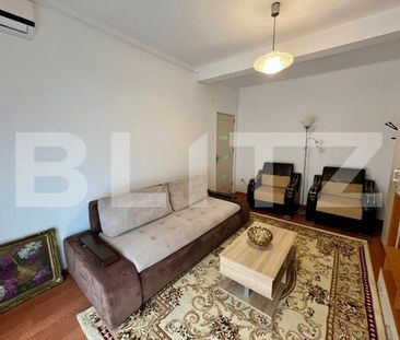 Garsoniera, zona centrala, centrala proprie si aer conditionat - Fotografie 4