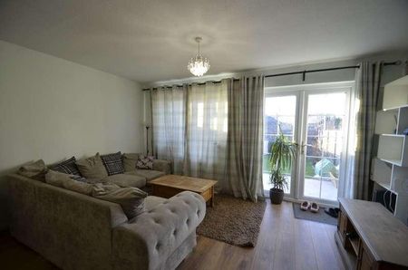 Wentworth Close, Ashford, TW15 - Photo 4