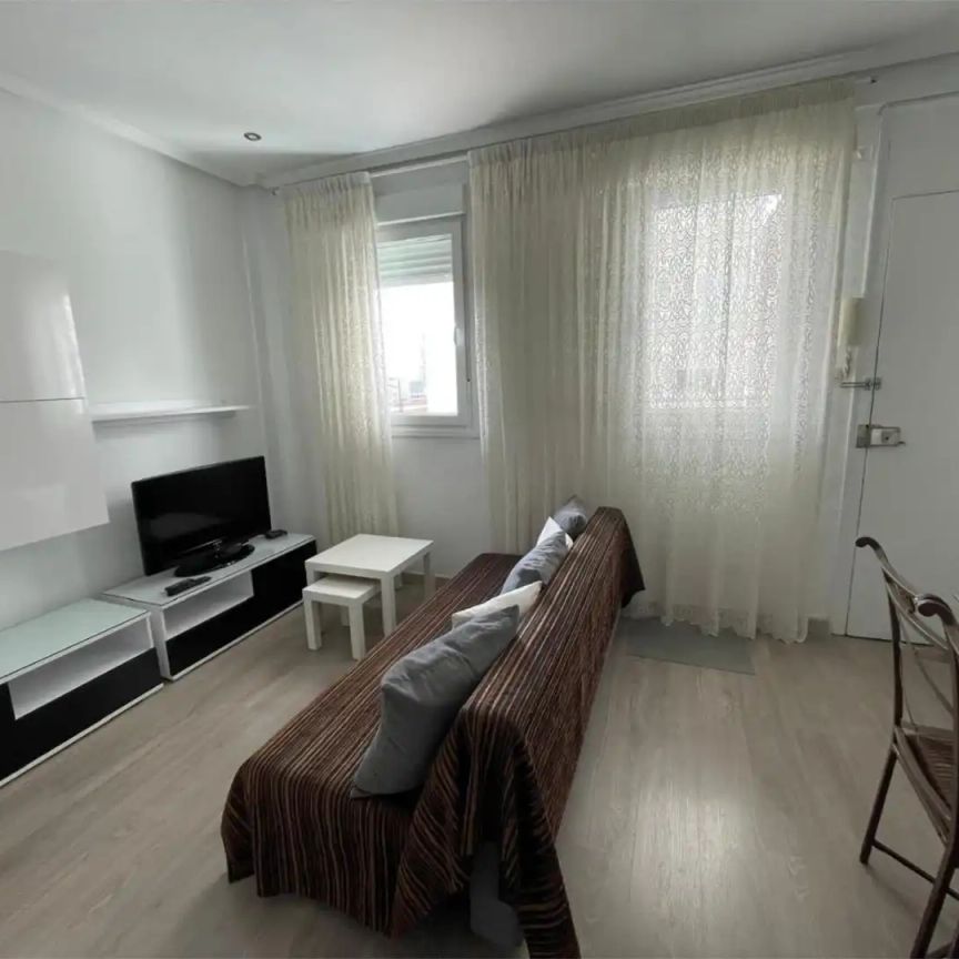 Piso de alquiler en Calle de Narváez, Nº 70, Ibiza de Madrid - Foto 1