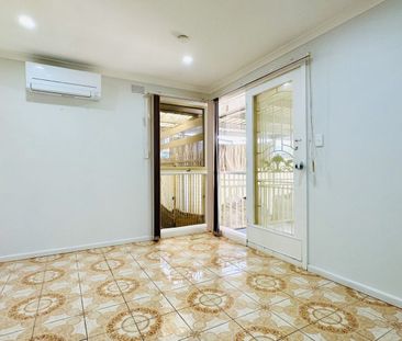 A spacious family home will immediately catch your attention. - Photo 3