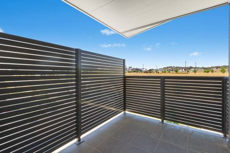 54 McFarlane Avenue, Googong NSW 2620 - Townhouse For Rent | Domain - Photo 2