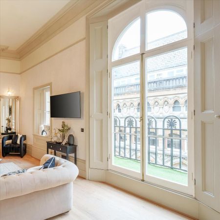 2 Bedroom Home – Medium Let - Photo 3