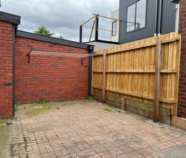 Attractive townhouse in a convenient location - Photo 5