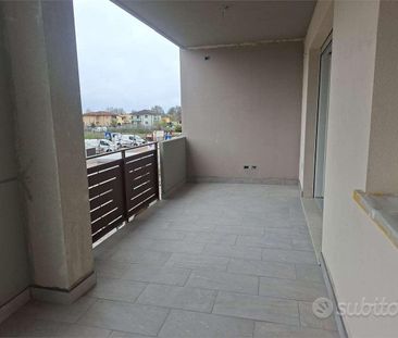 Nuovo bilocale con terrazzo abitabile - Photo 2