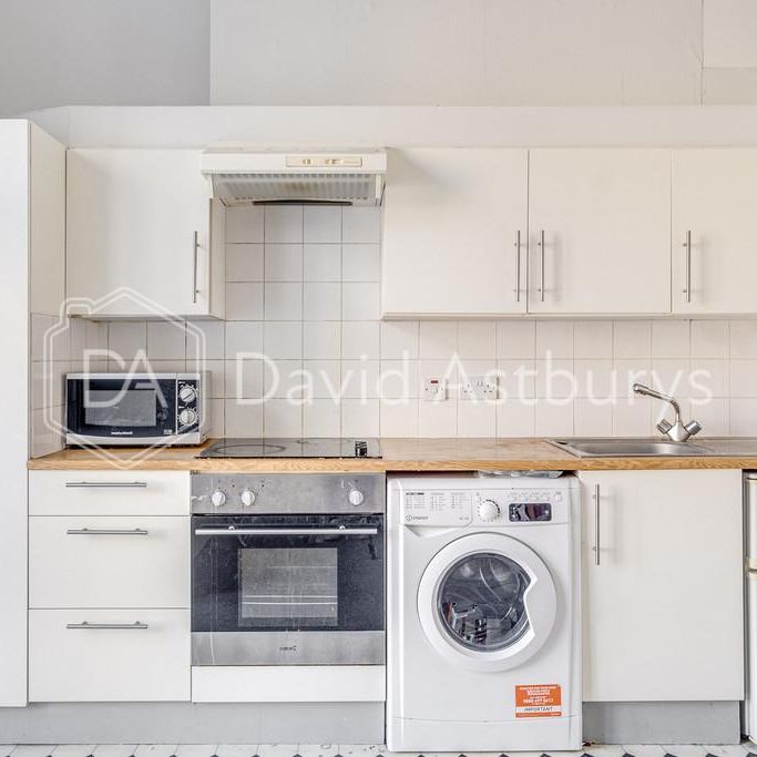 Studio to rent - Photo 1