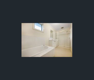 Charming Unit in a Prime Boronia - Photo 6