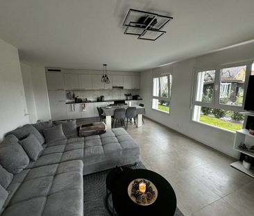 DANS UN CADRE REPOPSANT MAGNIFIQUE LOGEMENT DE 3½ PIECES - Foto 3