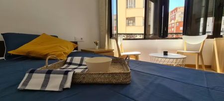 Avinguda de lOest, Valencia, Valencian Community 46001 - Photo 4