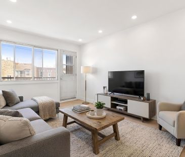 7220 Av. De Chateaubriand, #30 - Photo 1