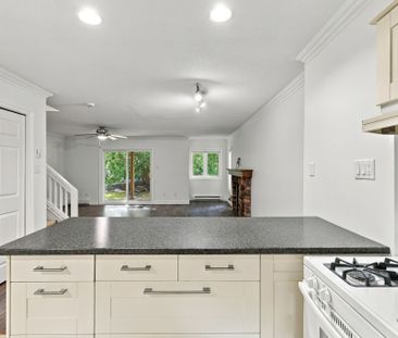 For Lease - 552 Oxbow Crescent, Collingwood, Ontario - Photo 5