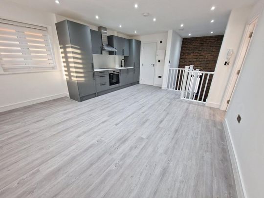 1 bedroom flat to rent - Photo 1