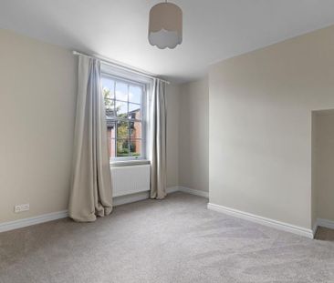 4 bedroom terraced house to rent - Photo 2