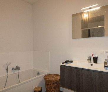 Appartement te huur in Ingelmunster voor € 810 met 2 slaapkamers - Photo 2