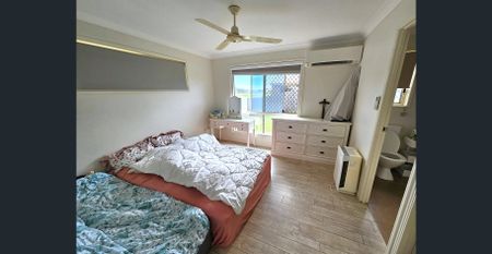 Spacious Family Home in Thabeban – 4 Bed, 2 Bath, Double Garage - Photo 5