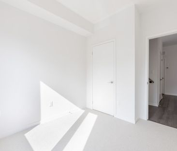 For Lease - 175 Lloyd Janes Lane, Toronto, Ontario - Photo 2