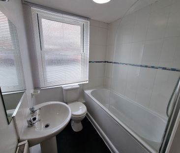 2 Bed Student Accommodation - Photo 4