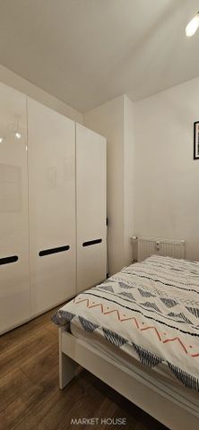 Mieszkanie dwupokojowe w odnowionej kamienicy - Zdjęcie 5