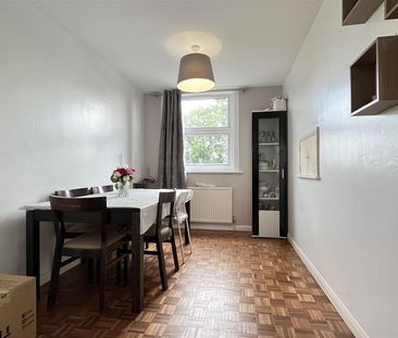 2 bedroom townhouse to rent - Photo 4