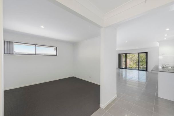 54 Discovery Drive, Fletcher NSW 2287 - Photo 1