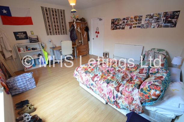 4 Bedroom Mid Terraced House for rent in Welton Mount - Photo 1