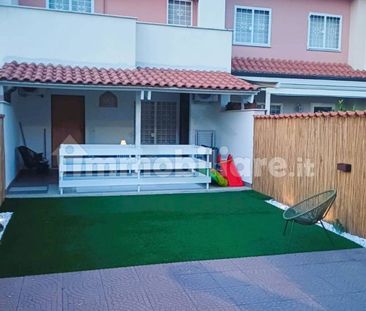 Villa a schiera piazza Carlo Garbieri, Santa Severa, Santa Marinella - Photo 2