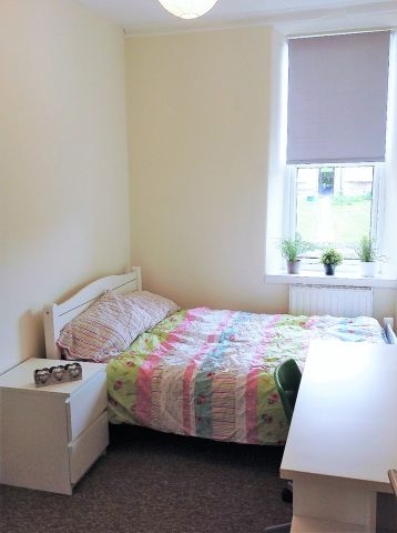 9 Bed Terraced House, Crookesmoor Road, S10 - Photo 4