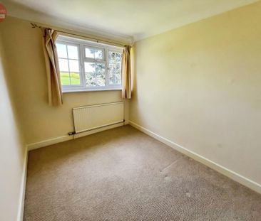 4 bedroom detached house to rent - Photo 1