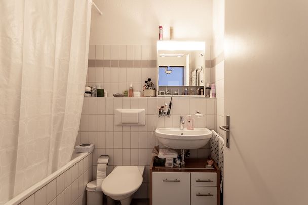 2.5 Zimmerwohnung in Pfungen - Photo 1