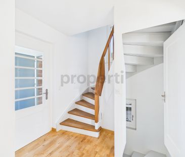 Frisch renovierte 4.5-Wohnung mit grosser Terrasse an ruhiger Wohnl... - Foto 1