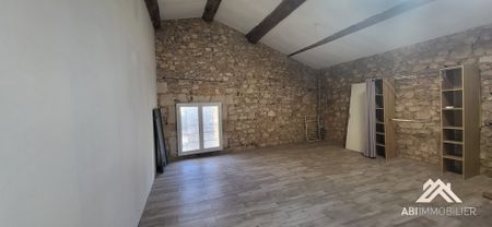 Location Maison 5 pièces 124m² SUSSARGUES 34160 - Photo 3