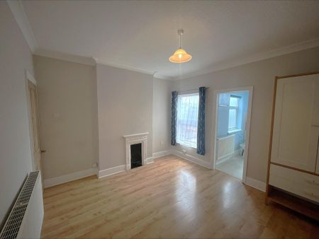 2 bedroom detached house to rent - Photo 5